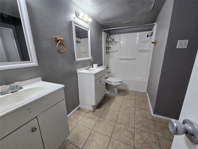 9571 Gonzales Drive, Dallas, TX 75227