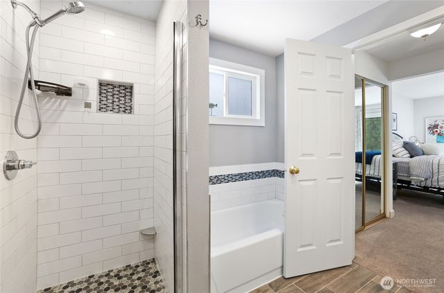 19821 SE 263rd Place, Covington, WA 98042