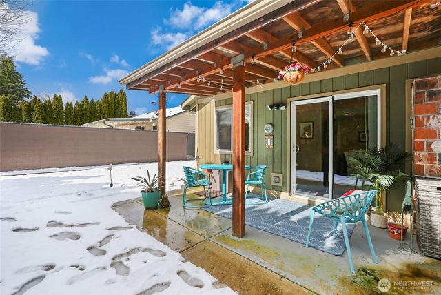 19821 SE 263rd Place, Covington, WA 98042