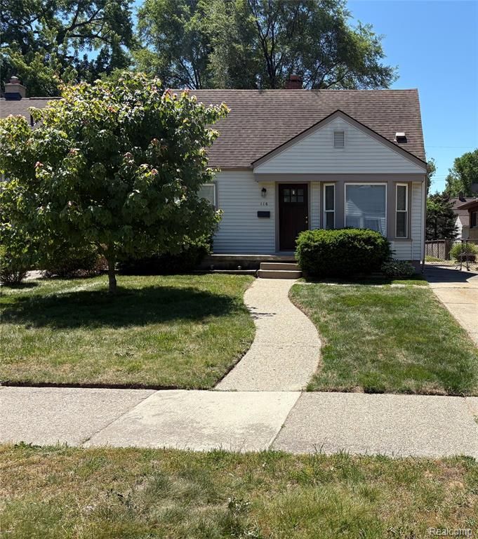 116 Devillen Avenue, Royal Oak, MI 48073