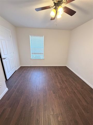 11838 Greenmesa Drive, Houston, TX 77044