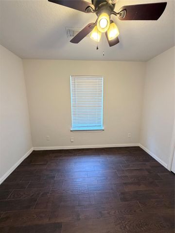 11838 Greenmesa Drive, Houston, TX 77044