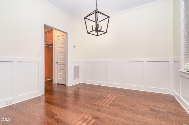 100 Lexington Avenue, Zebulon, NC 27597