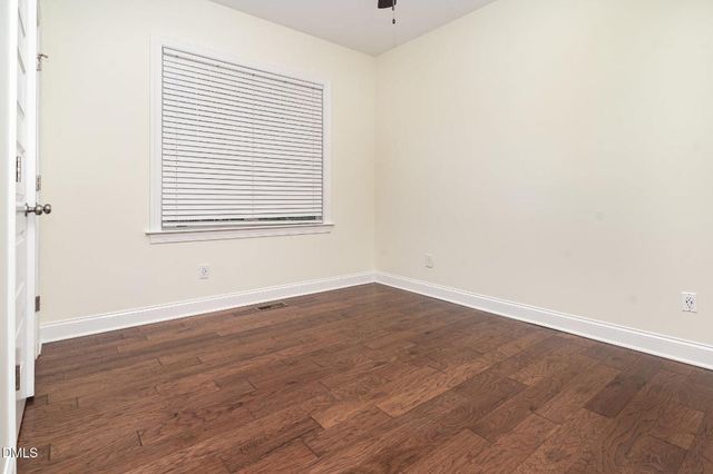 100 Lexington Avenue, Zebulon, NC 27597