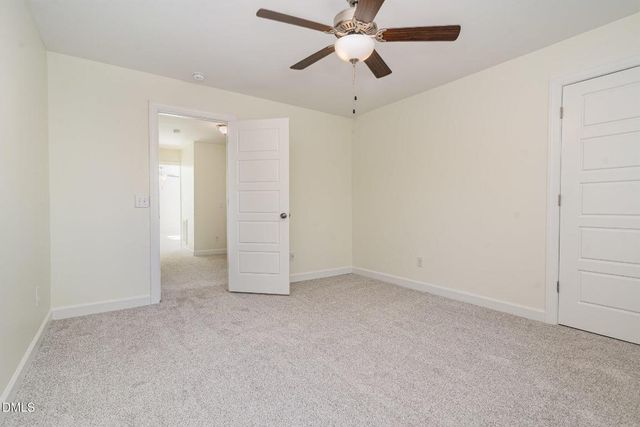 100 Lexington Avenue, Zebulon, NC 27597