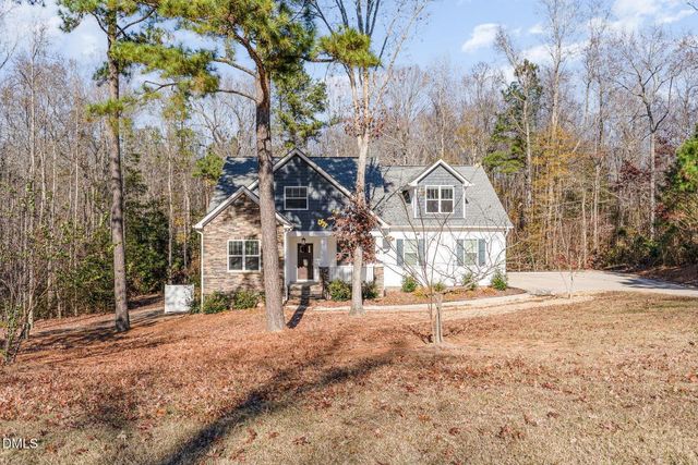 100 Lexington Avenue, Zebulon, NC 27597