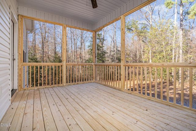 100 Lexington Avenue, Zebulon, NC 27597