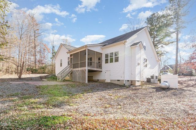 100 Lexington Avenue, Zebulon, NC 27597