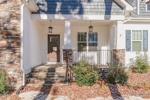 100 Lexington Avenue, Zebulon, NC 27597