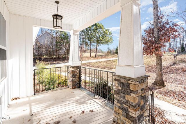 100 Lexington Avenue, Zebulon, NC 27597