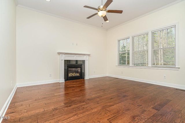 100 Lexington Avenue, Zebulon, NC 27597