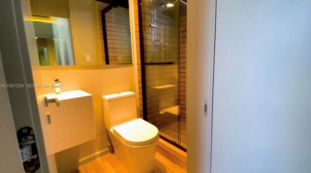 5255 Collins Ave 9E, Miami Beach, FL 33140