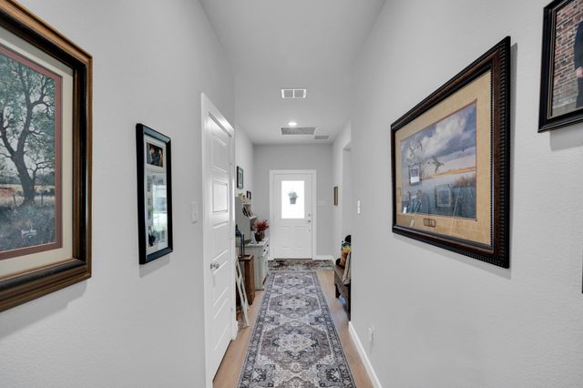 561 Baffin Bay Drive, Waxahachie, TX 75165