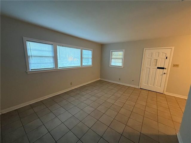 666 Farnell Lane, Mobile, AL 36606