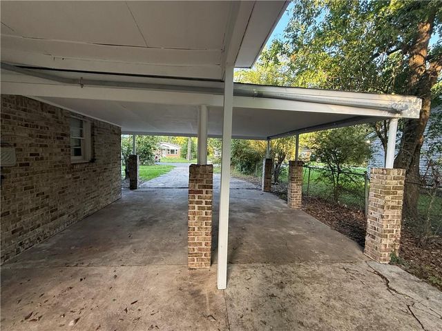 666 Farnell Lane, Mobile, AL 36606