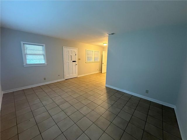 666 Farnell Lane, Mobile, AL 36606