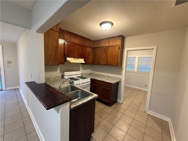 666 Farnell Lane, Mobile, AL 36606