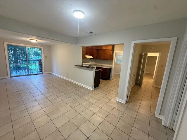 666 Farnell Lane, Mobile, AL 36606