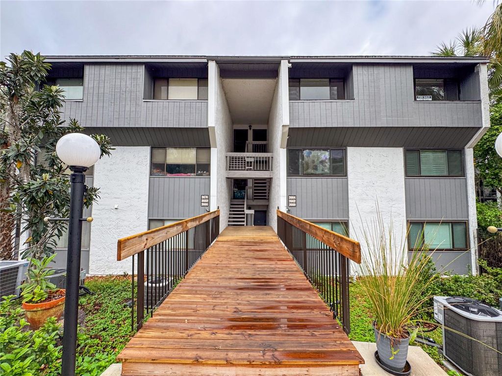 2664 SW 14TH DRIVE 325, Gainesville, FL 32608