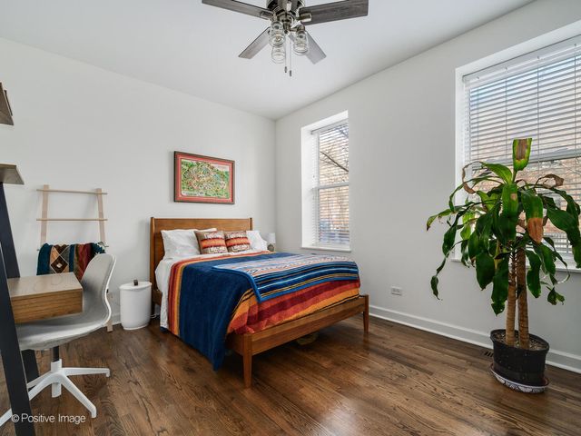 1445 W Huron Street 1, Chicago, IL 60642