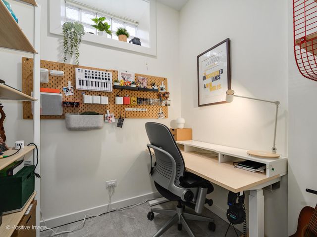 1445 W Huron Street 1, Chicago, IL 60642