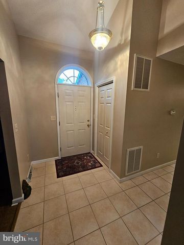 1608 LINMAR DRIVE, Chambersburg, PA 17202