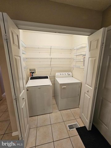 1608 LINMAR DRIVE, Chambersburg, PA 17202