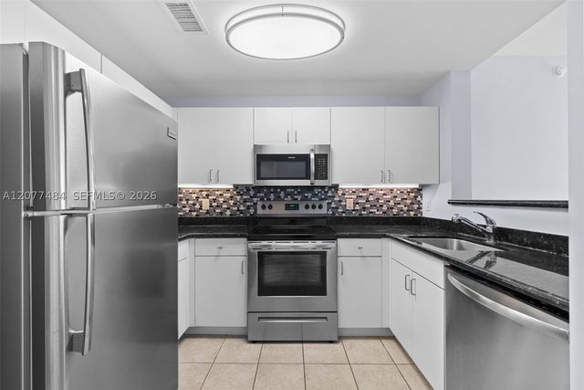 10 Aragon Ave 1601, Coral Gables, FL 33134
