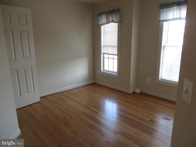 9044 TANYARD LN, Lorton, VA 22079