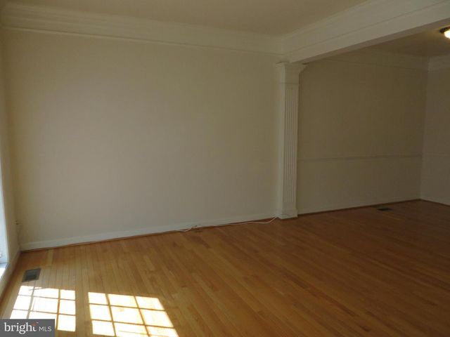 9044 TANYARD LN, Lorton, VA 22079