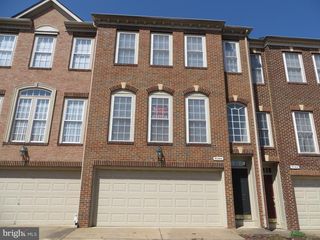 9044 TANYARD LN, Lorton, VA 22079