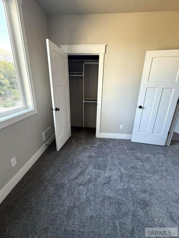 Image 13 of property listing at 310 N East Street, Arco, ID 83213