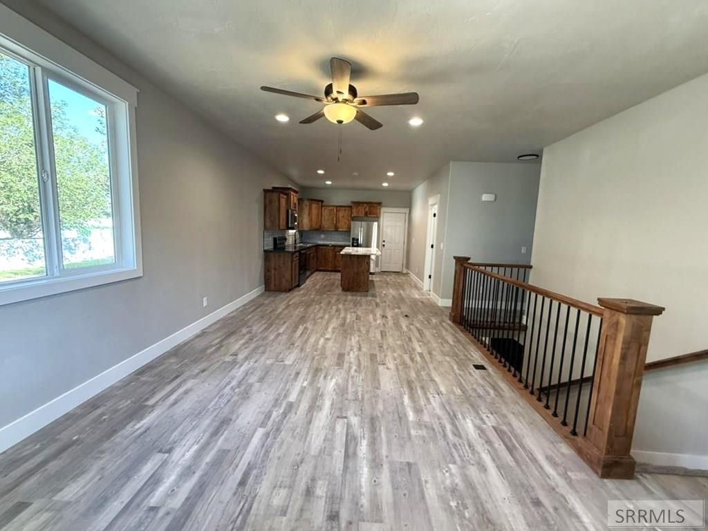 Image 6 of property listing at 310 N East Street, Arco, ID 83213