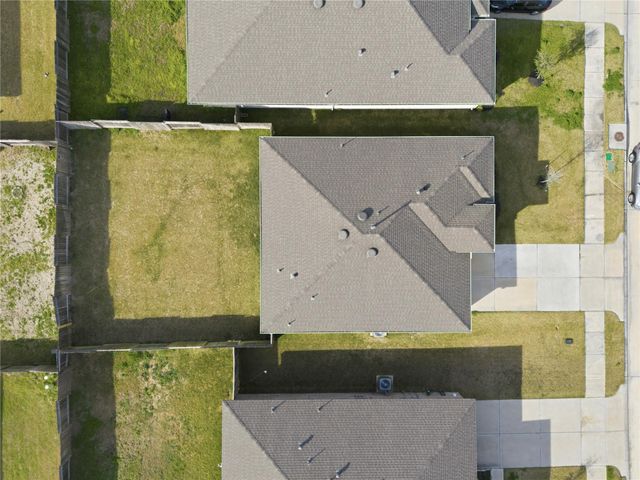 7726 Golden Rubia Lane, Rosharon, TX 77583