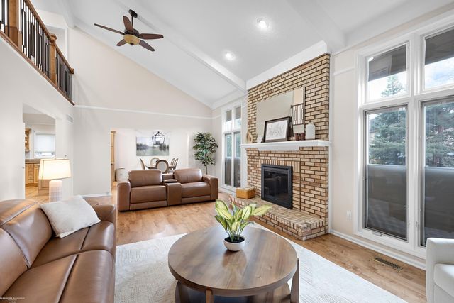44113 Rivergate Street, Clinton Township, MI 48038
