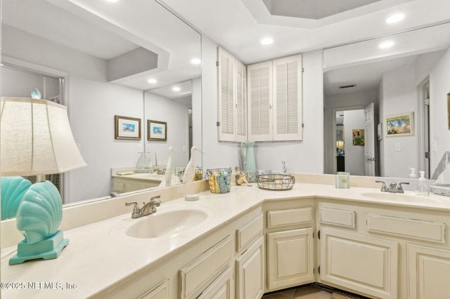 1937 LAKESIDE Drive N, Fernandina Beach, FL 32034