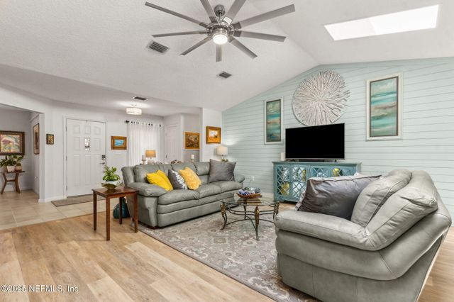 1937 LAKESIDE Drive N, Fernandina Beach, FL 32034