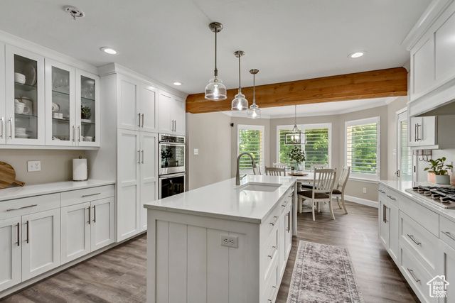 6063 S KAMAS DR, Taylorsville, UT 84129