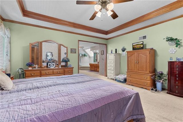 12304 E 63rd Terrace, Kansas City, MO 64133