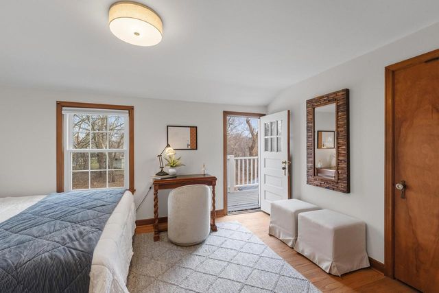 540 Crystal LANE, Elm Grove, WI 53122