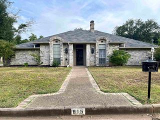 815 Willow Creek, Jacksonville, TX 75766