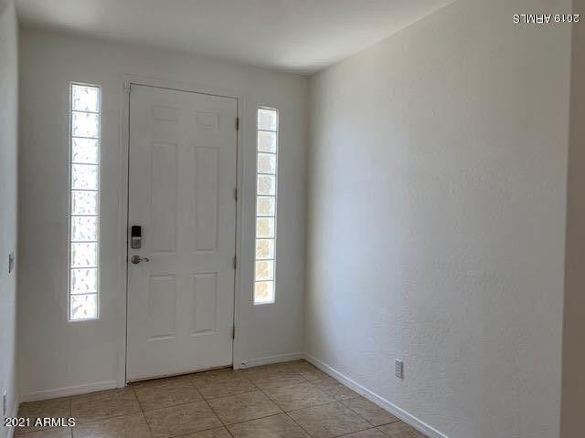 124 W Teakwood Place, Chandler, AZ 85248