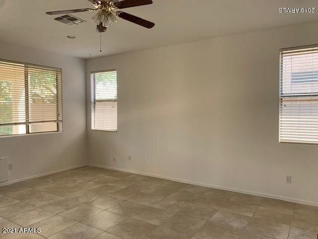 124 W Teakwood Place, Chandler, AZ 85248