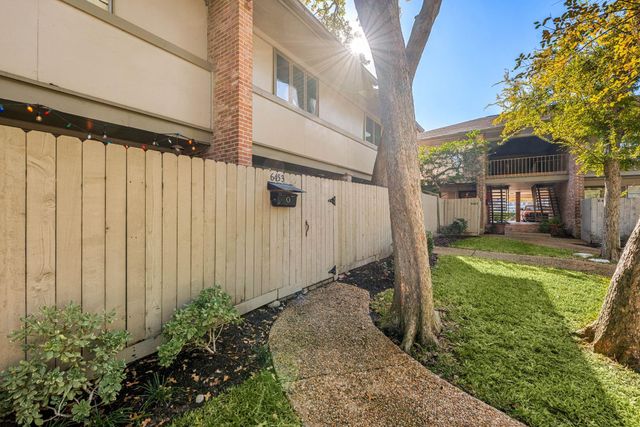 6453 Bayou Glen Road, Houston, TX 77057