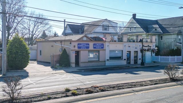 308 Jericho Turnpike, New Hyde Park, NY 11040