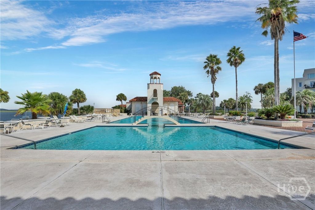 Image 25 of property listing at 700 Wilmington Island Road 404, Savannah, GA 31410