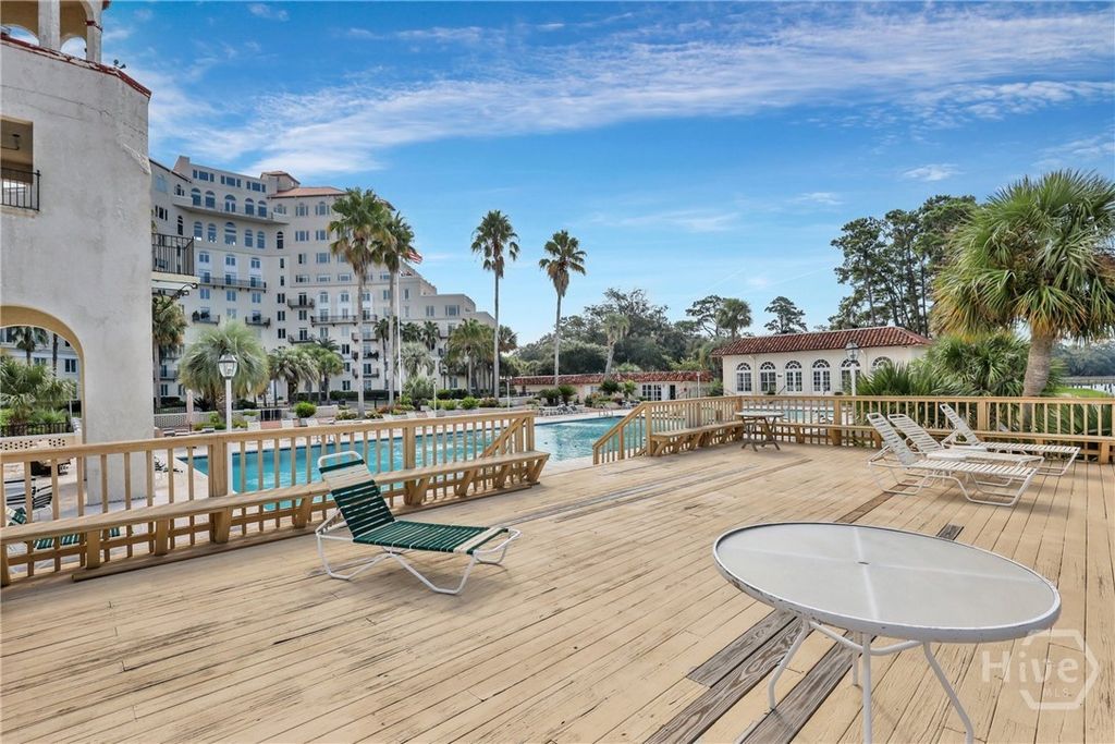 Image 27 of property listing at 700 Wilmington Island Road 404, Savannah, GA 31410