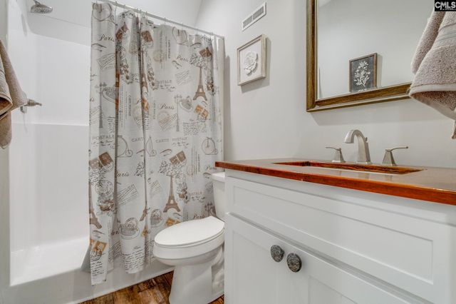 2138 Lockhart Road, Camden, SC 29020