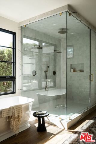 12040 Maxwellton Road, Studio City, CA 91604