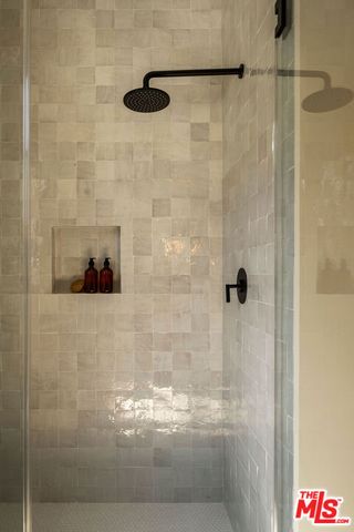 12040 Maxwellton Road, Studio City, CA 91604